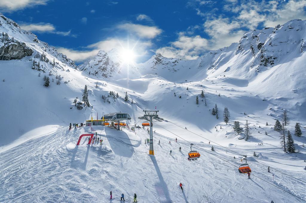 Haus Alpina Ski In & Ski Out Шладминг Экстерьер фото
